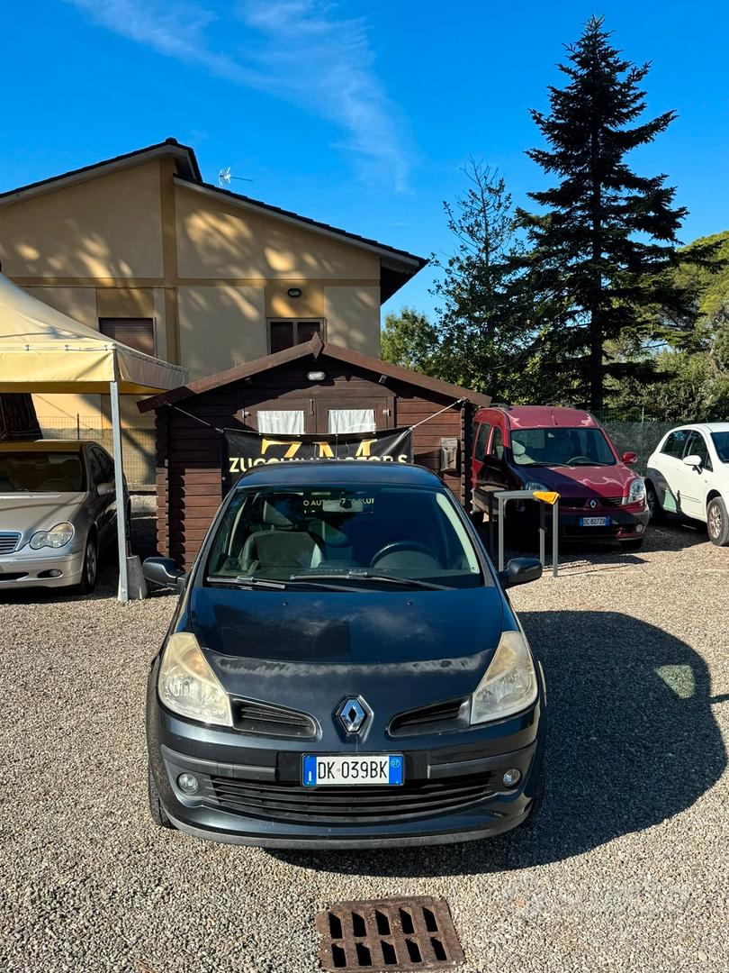 Renault Clio 2007 photo 4