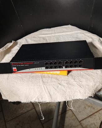 Switch di Rete Lindy 16 Porte più lotto Rack 19"