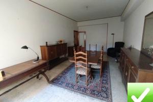 Ampio Appartamento + Cantina + Posto Auto Sbarre