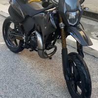 aprilia mx super motard 50 ( scambi)