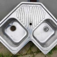 lavandino angolare per cucina