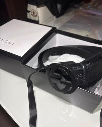 Cinta Gucci Nera Pelle Fibia GG con scatola
