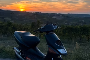 scooter aprilia sr replica