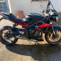 Triumph Street Triple 675 - 2016
