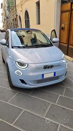 Fiat 500e cabrio icon