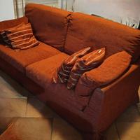 divano con poltrona e pouf Poltrone&Sofà