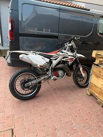 Hm 125