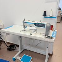 Macchina da cucito professionale JACK A5E
