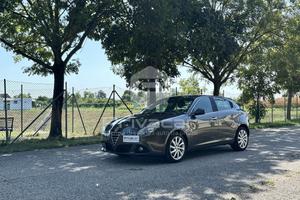 ALFA ROMEO Giulietta 1.6 JTDm-2 105 CV Distinctive