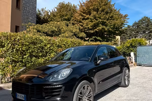 Porsche Macan s