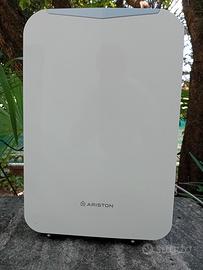 Deumidificatore  Ariston Deos 11