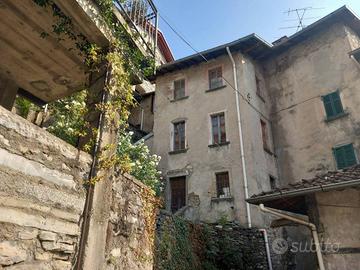 Casa indipendente di 123 m² con 2 locali a Pognana