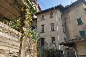 Casa indipendente di 123 m² con 2 locali a Pognana