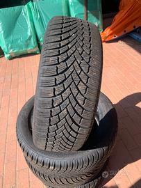 Pneumatici invernali Bridgestone