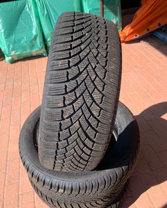 Pneumatici invernali Bridgestone