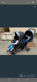 Passeggino fratellare 