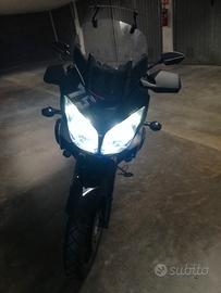 Suzuki V Strom DL 650 - 2005