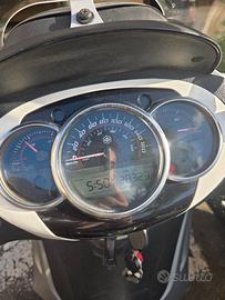 Piaggio Beverly 350 - 2013