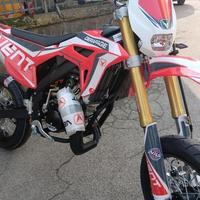 NUOVO VENT DERAPAGE 50cc-MOTARD MOT.MINARELLI 2T