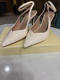 Scarpe con tacco rinascimento