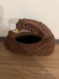 Borsa Crochet Fatta a Mano - Marrone scuro con Tra