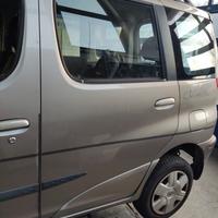 Porta posteriore sx TOYOTA YARIS VERSO 2003