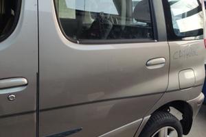 Porta posteriore sx TOYOTA YARIS VERSO 2003