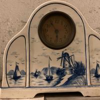 orologio da camino stile delft epoca