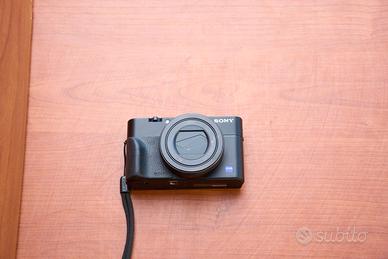 Sony RX100 M5A (DSC-RX100 VA) – Usato in ottime co
