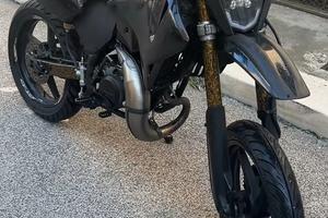 Aprilia mx super motard 50