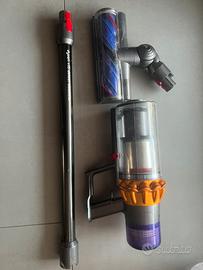 Dyson V15