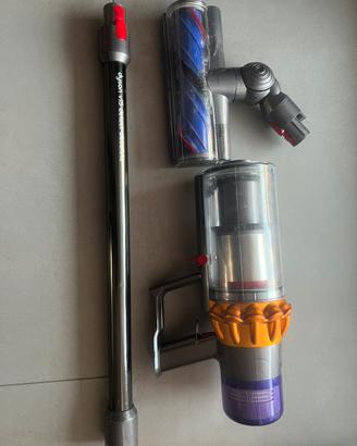Dyson V15