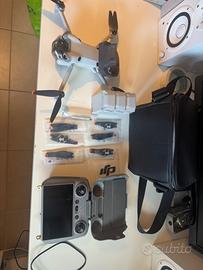 DJI Mini 4 Pro combo