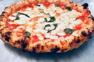 Pizzeria ristorante avviamento trentennale