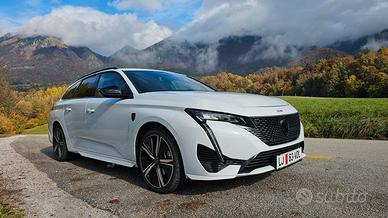 Peugeot 308 SW 1.2 PureTech 130 GT EAT8