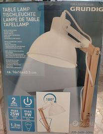 Lampada Grundig da tavolo