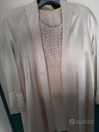 completo donna colore avorio 