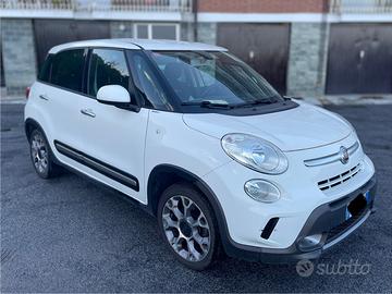 Fiat 500L Trekking 1.3 Mjet (NEOPATENTATI)