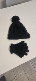 set cappello e guanti invernali