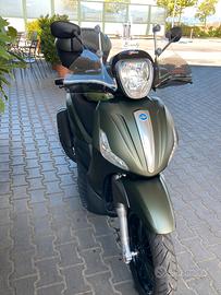 Beverly 300s abs