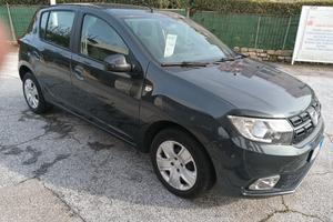 Dacia Sandero 1.5 dci Neopatentati