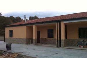 ESCLUSIVA TENUTA AGRICOLA E AGRITURISTICA 