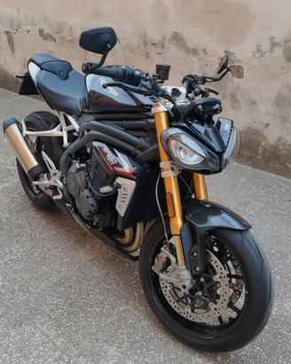 Triumph Speed triple 1200RS