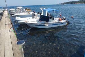 Barca 4,70 con motore Mariner 40cv 2 Tempi