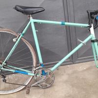 lotto di cinque biciclette