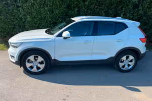 Volvo XC40 T2 automatica sequenziale