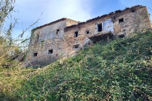 CASA COLONICA SUPER PANORAMICA con TERRENO
