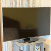 Samsung Smart TV HDR 50 Pollici QLED 4K WI-FI