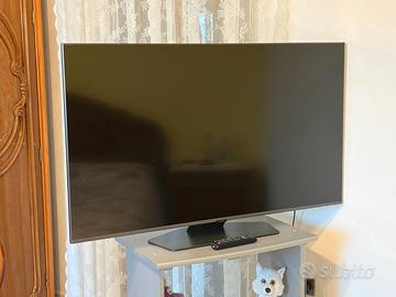 Samsung Smart TV HDR 50 Pollici QLED 4K WI-FI