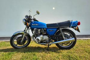 Suzuki GS 550 - 1984
